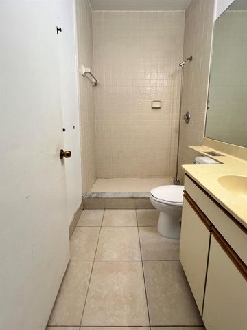 19209 Sabal Lake Drive 19209, Boca Raton, FL 33434
