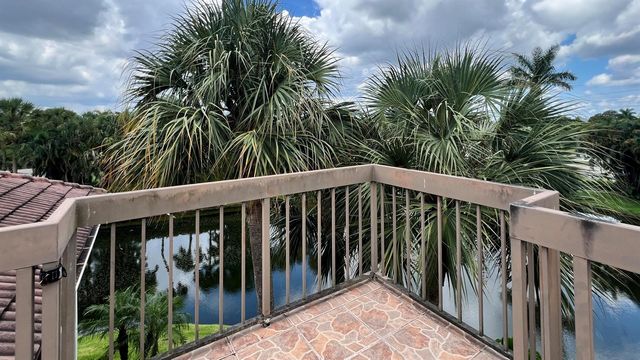19209 Sabal Lake Drive 19209, Boca Raton, FL 33434