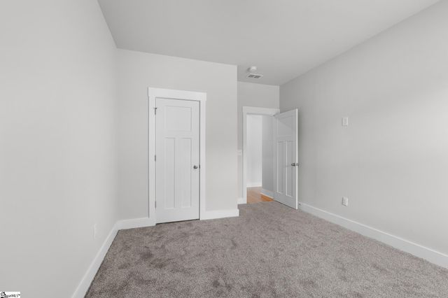 30 Shorncliffe Road, Simpsonville, SC 29680