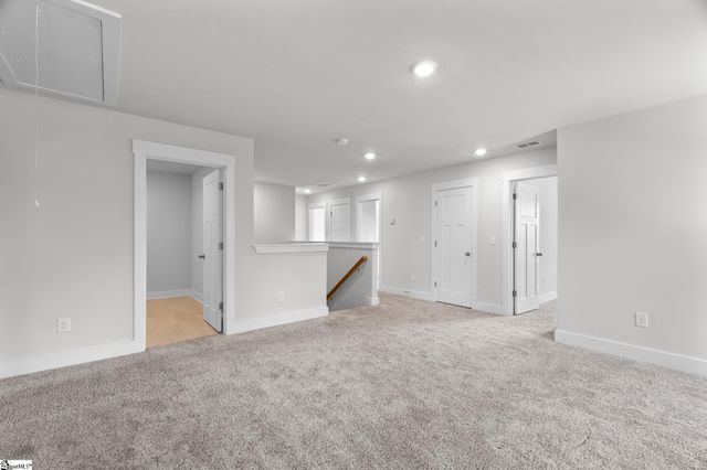 30 Shorncliffe Road, Simpsonville, SC 29680