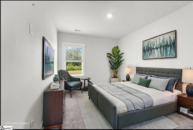 30 Shorncliffe Road, Simpsonville, SC 29680