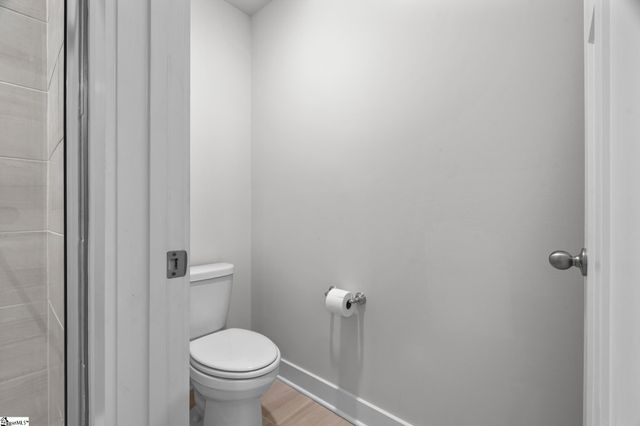 30 Shorncliffe Road, Simpsonville, SC 29680