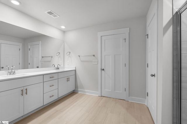 30 Shorncliffe Road, Simpsonville, SC 29680