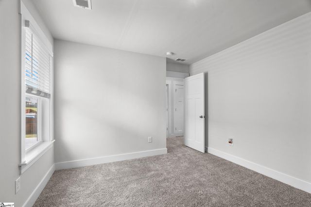 30 Shorncliffe Road, Simpsonville, SC 29680