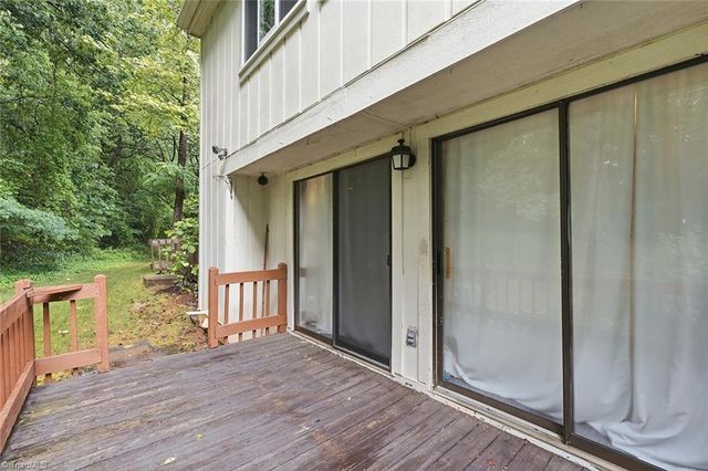 204 Lamplighter Circle, Winston-salem, NC 27104