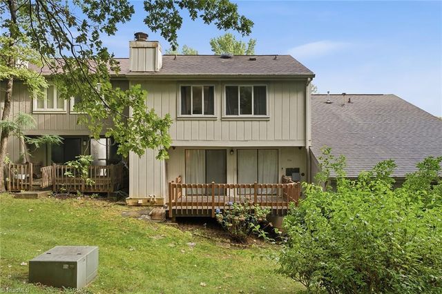 204 Lamplighter Circle, Winston-salem, NC 27104