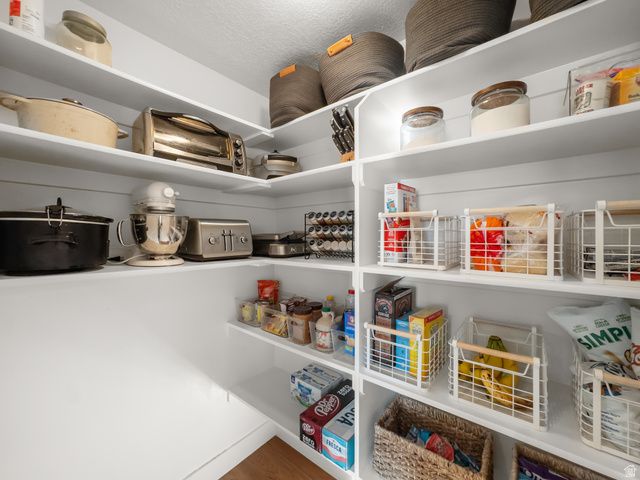 1302 S 4350 W, Syracuse, UT 84075