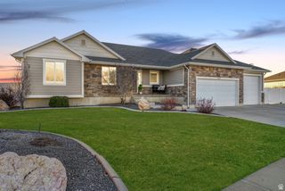 1302 S 4350 W, Syracuse, UT 84075