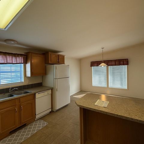 30 Kendall Pond Rd Lot 7, Derry, NH 03038