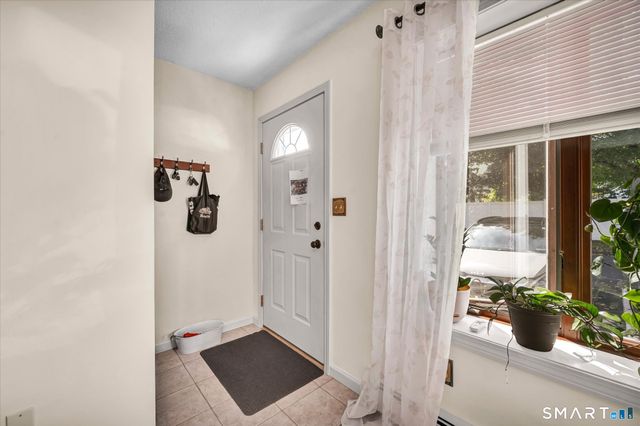 63 Webb Street 10, Meriden, CT 06451