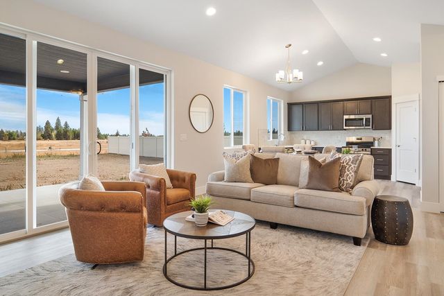 5819 S Sherri Lea Rd, Spokane, WA 99224