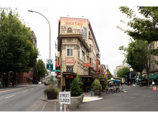 1025 Nw COUCH St 619, Portland, OR 97209