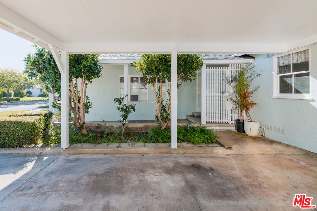 3157 Coolidge Avenue, Los Angeles, CA 90066 — photo 3