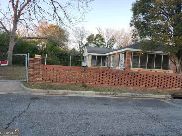 1121 Carroll Street, Macon, GA 31206