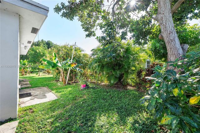 5010 NW 51st Street, Tamarac, FL 33319
