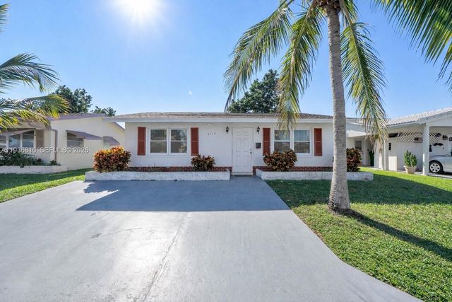5010 NW 51st Street, Tamarac, FL 33319