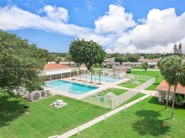 5010 NW 51st Street, Tamarac, FL 33319