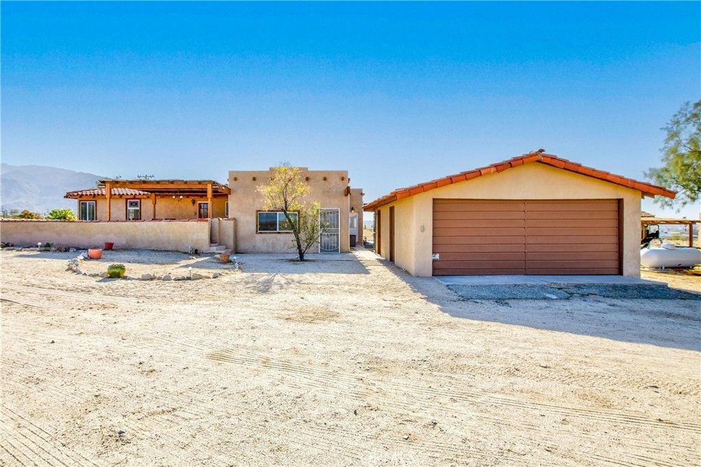 Image 48 of property listing at 74784 Foothill Drive, 29 Palms, CA 92277