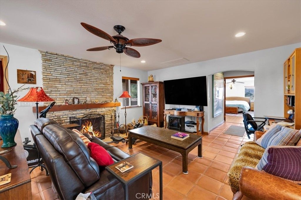 Image 6 of property listing at 74784 Foothill Drive, 29 Palms, CA 92277