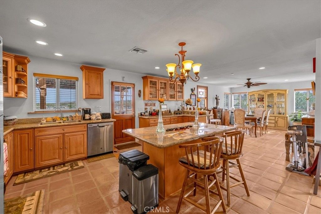 Image 9 of property listing at 74784 Foothill Drive, 29 Palms, CA 92277