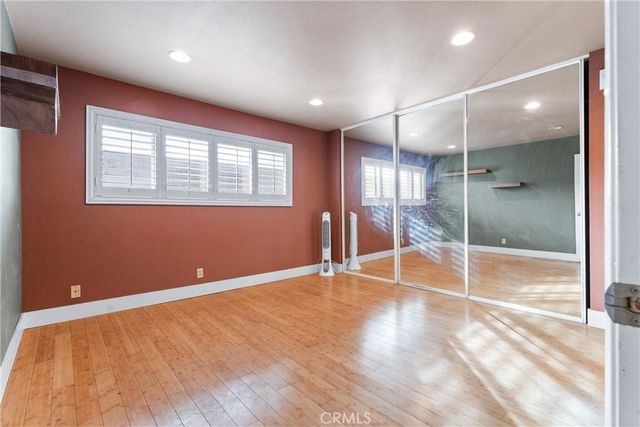 1061 Park Avenue, Long Beach, CA 90804