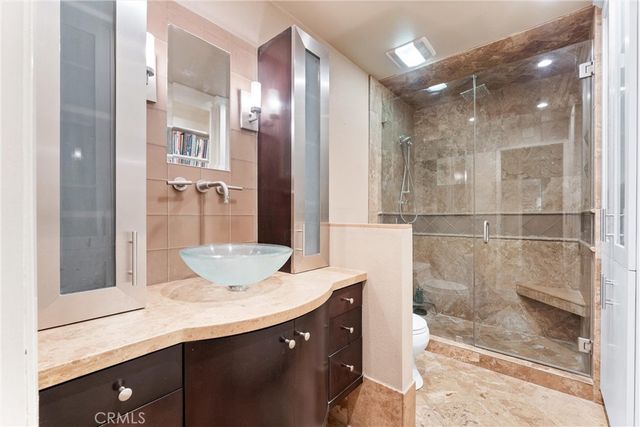 1061 Park Avenue, Long Beach, CA 90804