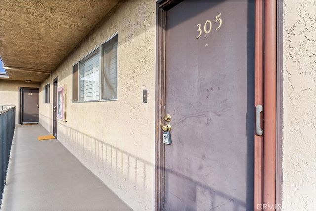 1061 Park Avenue, Long Beach, CA 90804