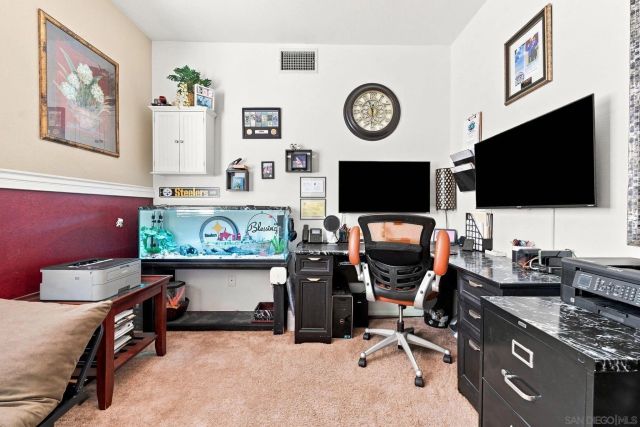 875 Seymour Way, Perris, CA 92571