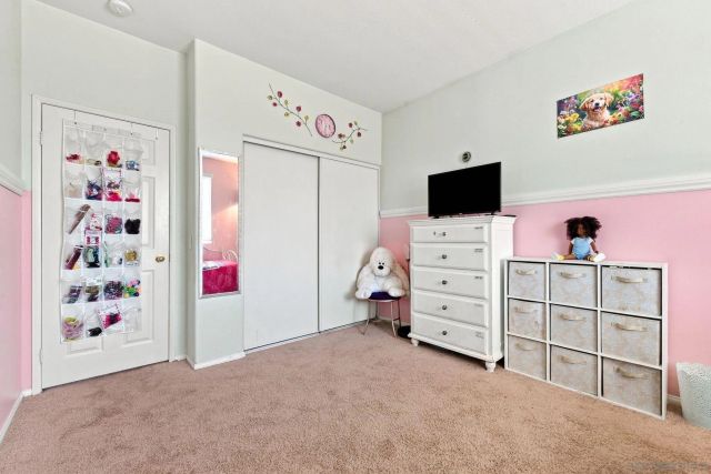 875 Seymour Way, Perris, CA 92571