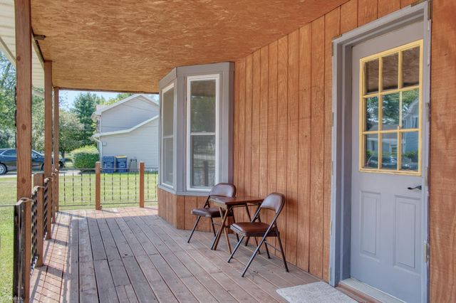 321 E Oliver Street, Corunna, MI 48817