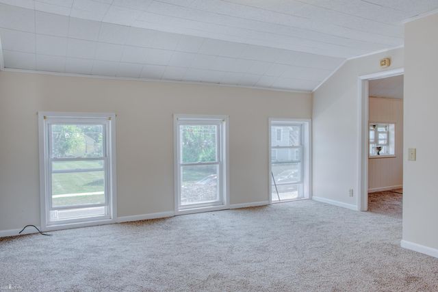 321 E Oliver Street, Corunna, MI 48817