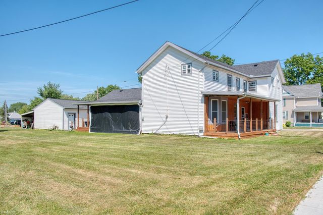 321 E Oliver Street, Corunna, MI 48817