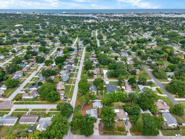 1978 DIX STREET, Largo, FL 33774