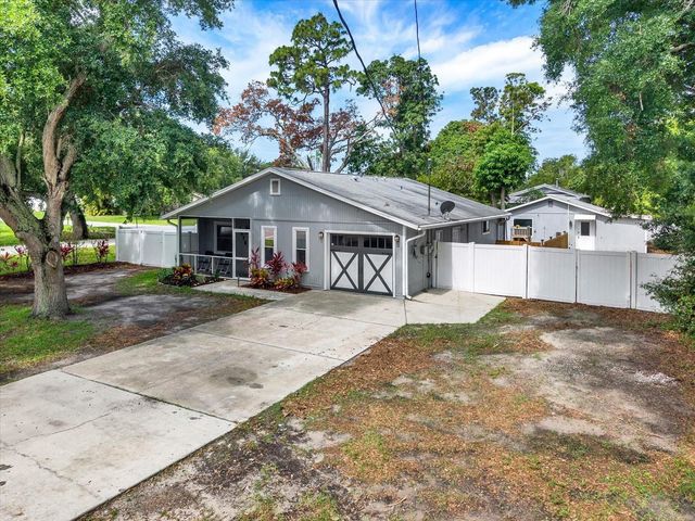1978 DIX STREET, Largo, FL 33774