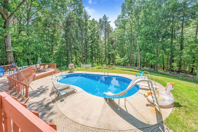 13421 Woodland Court, Big Rapids, MI 49307