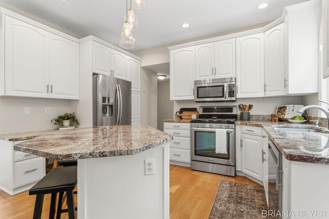145 Bay Meadows Drive, Park Twp, MI 49424