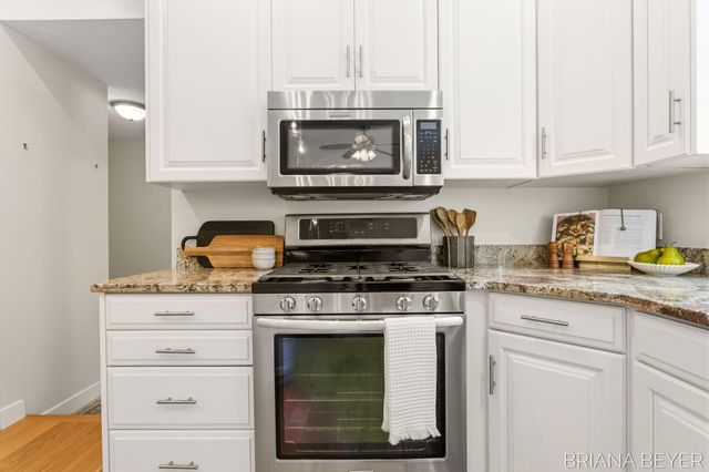 145 Bay Meadows Drive, Park Twp, MI 49424