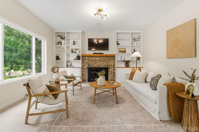 145 Bay Meadows Drive, Park Twp, MI 49424