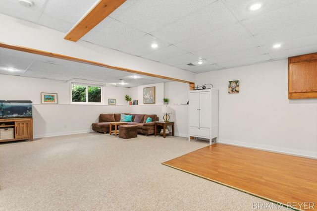 145 Bay Meadows Drive, Park Twp, MI 49424