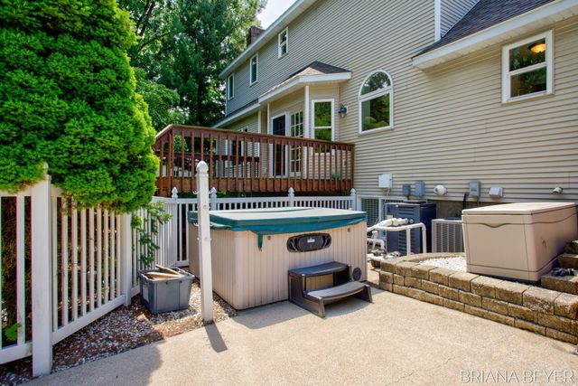 145 Bay Meadows Drive, Park Twp, MI 49424