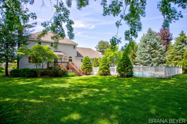 145 Bay Meadows Drive, Park Twp, MI 49424