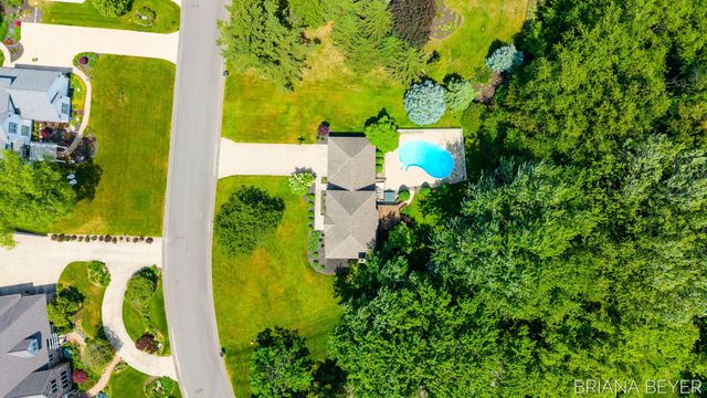 145 Bay Meadows Drive, Park Twp, MI 49424