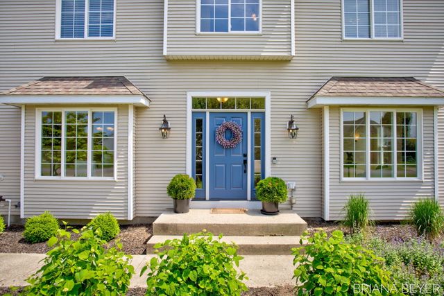 145 Bay Meadows Drive, Park Twp, MI 49424