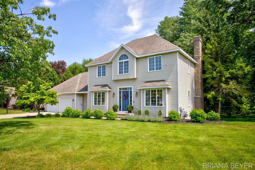 145 Bay Meadows Drive, Park Twp, MI 49424