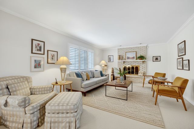 10833 Long Avenue, Oak Lawn, IL 60453