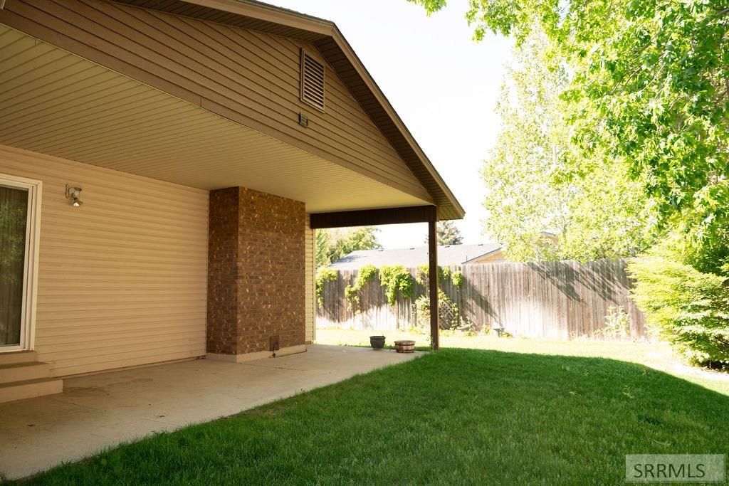 Image 31 of property listing at 1877 Caribou Street, Idaho Falls, ID 83401