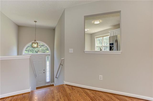 62 Roundtree Court, Dallas, GA 30132