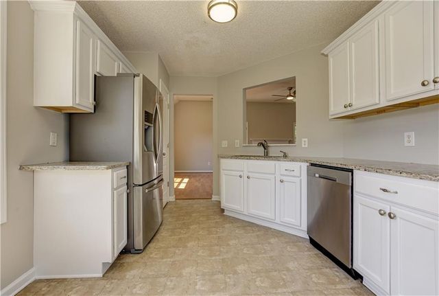 62 Roundtree Court, Dallas, GA 30132