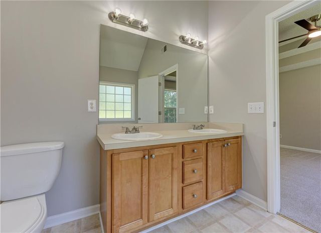 62 Roundtree Court, Dallas, GA 30132
