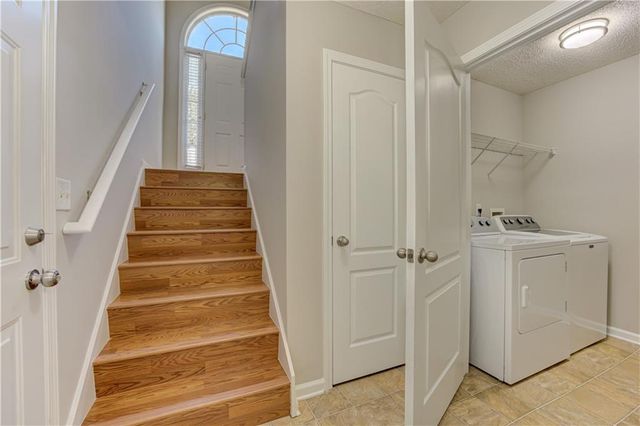 62 Roundtree Court, Dallas, GA 30132
